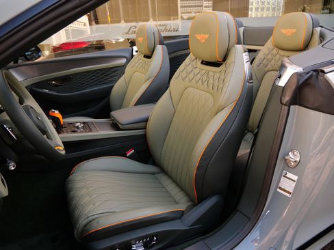New 2026 Bentley Continental GTC AWD/4WD image 14