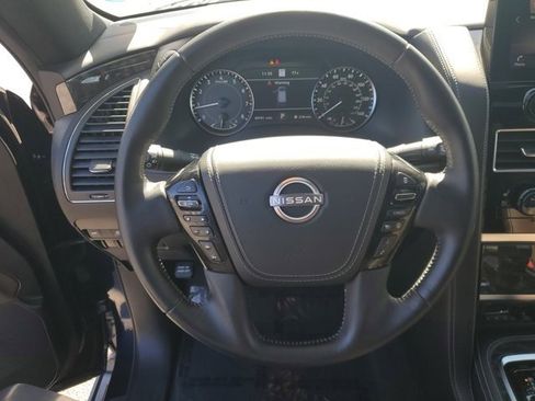 Used 2022 Nissan Armada Platinum image 17