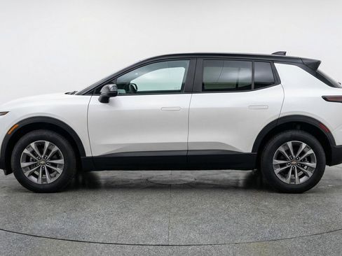 Used 2025 Chevrolet Equinox LT FWD image 5