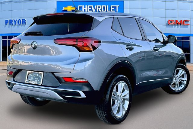 Used 2023 Buick Encore GX Preferred w/ Cold Weather Comfort Package FWD image 5