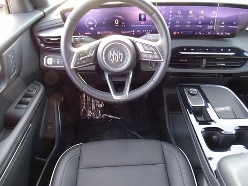 Used 2025 Buick Enclave Preferred image 23