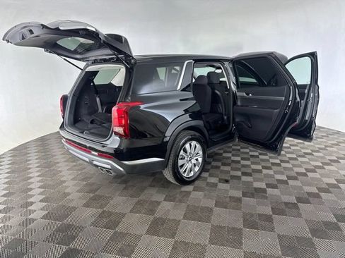 Used 2025 Hyundai Palisade SE AWD/4WD image 15