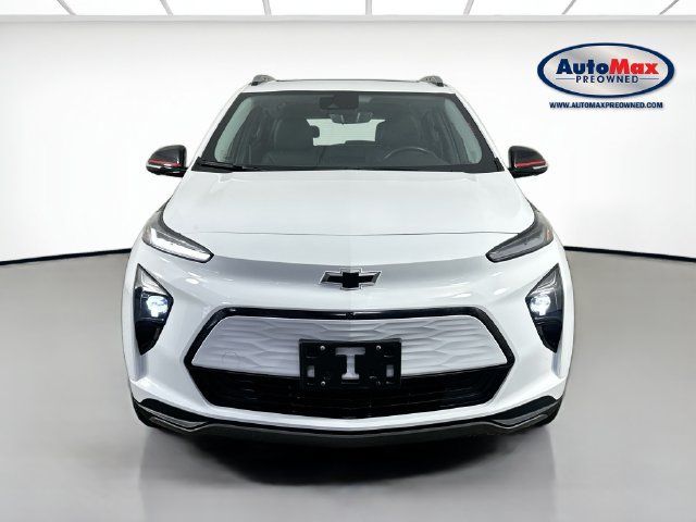 Used 2023 Chevrolet Bolt EUV Premier w/ Sun & Sound Package FWD image 7