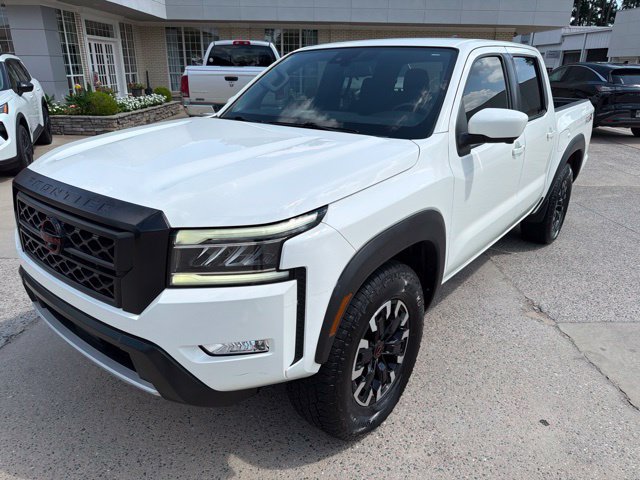 Used 2024 Nissan Frontier Pro-X w/ Pro Convenience Package RWD image 2