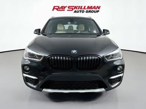 Used 2018 BMW X1 xDrive28i AWD/4WD image 2