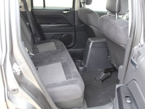 Used 2012 Jeep Patriot Sport w/ PWR Value Group image 29