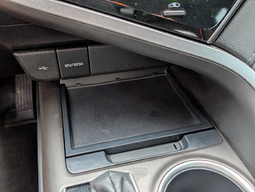Used 2023 Toyota Camry LE FWD image 14