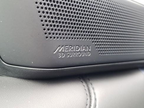 New 2025 Land Rover Range Rover SE image 20