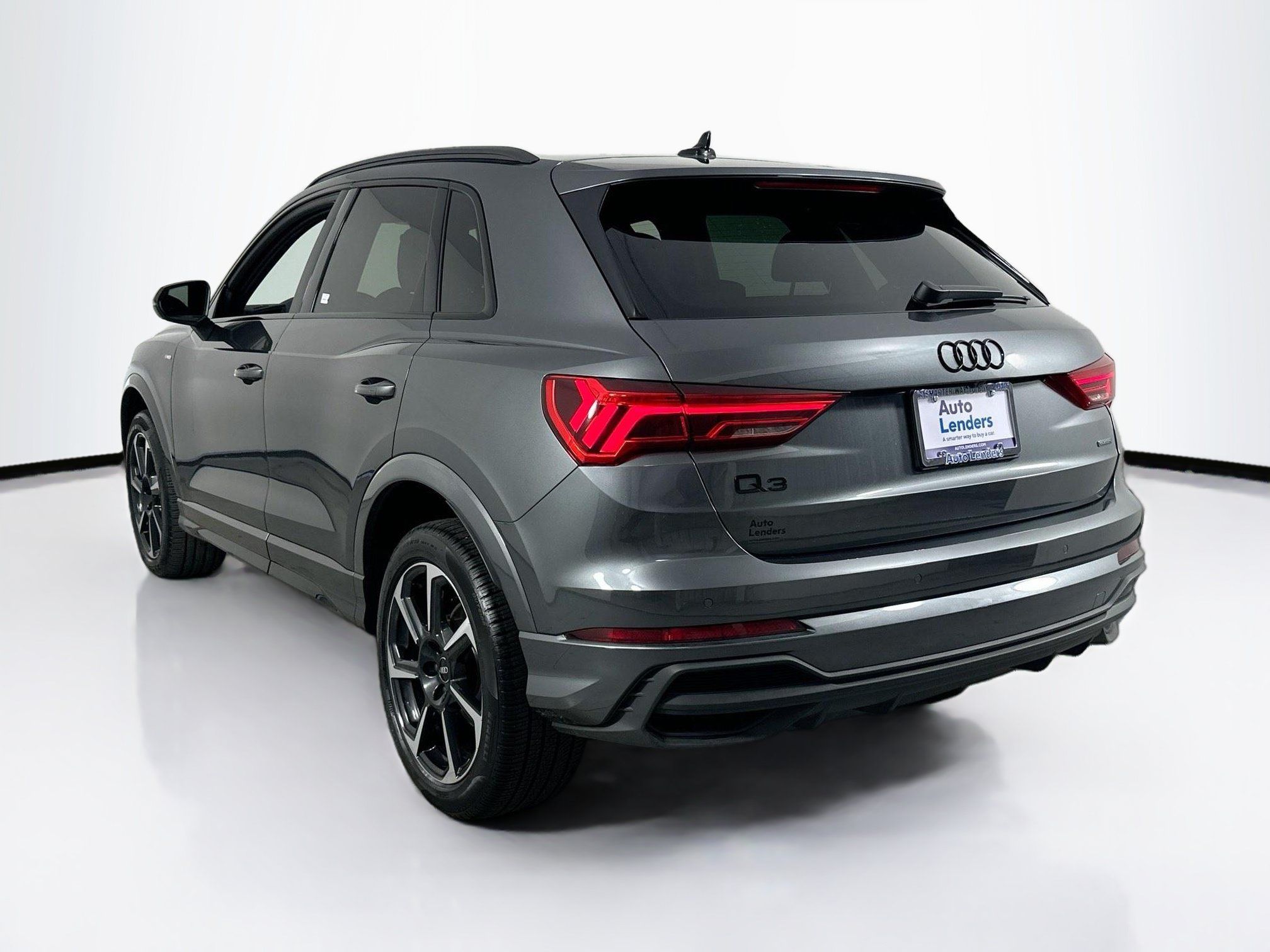 Used 2025 Audi Q3 2.0T Premium Plus AWD/4WD image 7