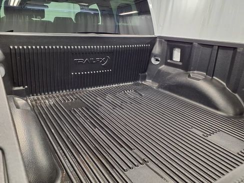 Used 2022 Ford F150 XLT w/ XTR Package AWD/4WD image 21