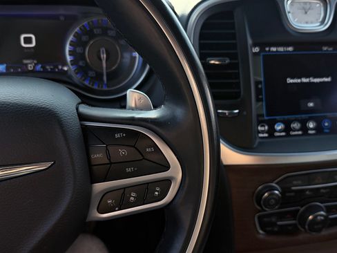 Used 2018 Chrysler 300 C w/ Safetytec Plus Group RWD image 52
