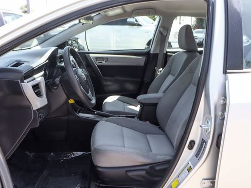 Used 2016 Toyota Corolla LE FWD image 16