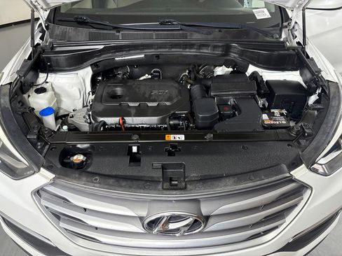 Used 2018 Hyundai Santa Fe Sport FWD image 22