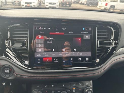 Used 2024 Dodge Durango GT image 29