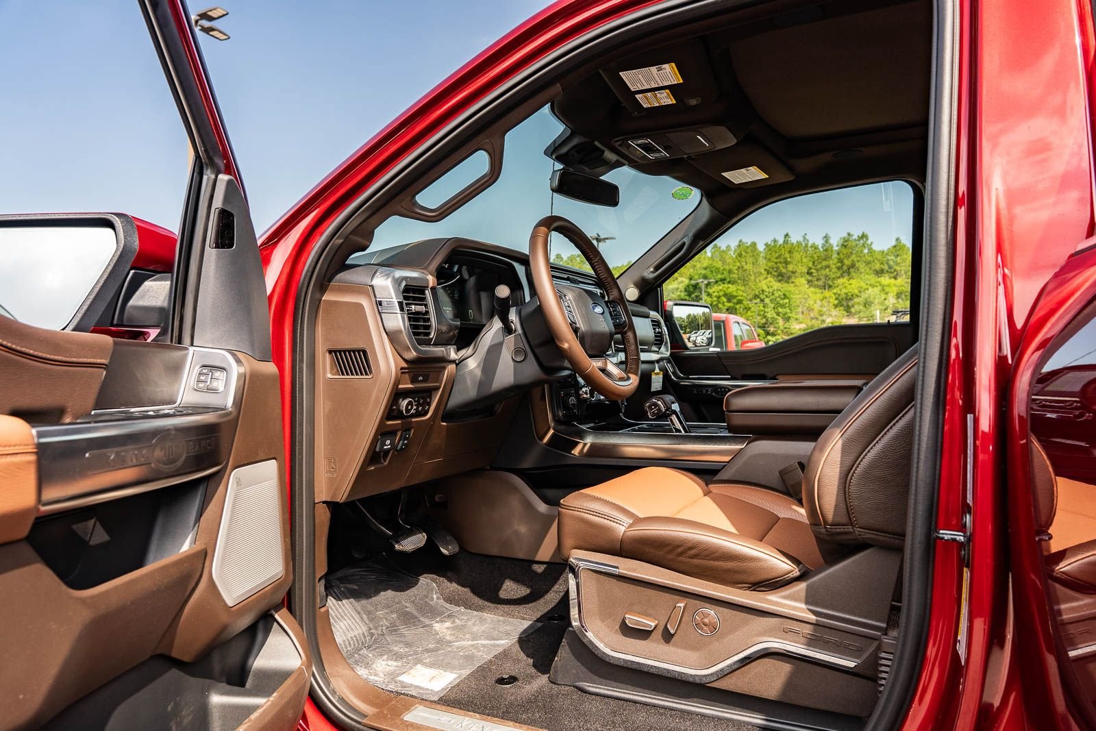 New 2026 Ford F150 King Ranch w/ Equipment Group 601A High AWD/4WD image 17