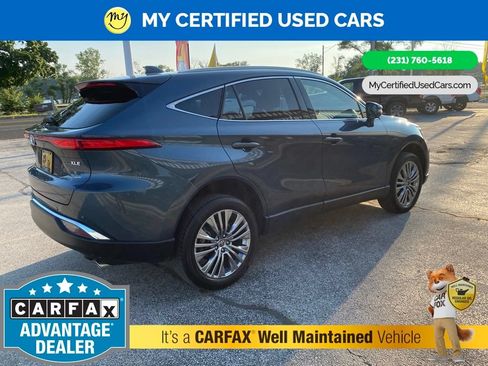 Used 2024 Toyota Venza XLE AWD/4WD image 5