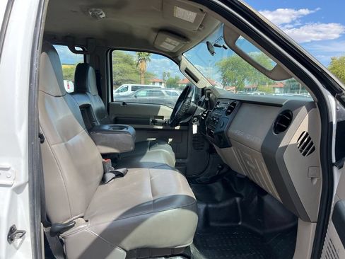 Used 2010 Ford F250 XL AWD/4WD image 18