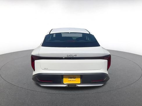 Used 2025 Kia K4 FWD image 12