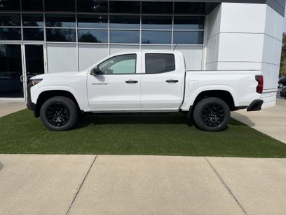 New 2026 Chevrolet Colorado W/T w/ WT Custom Package