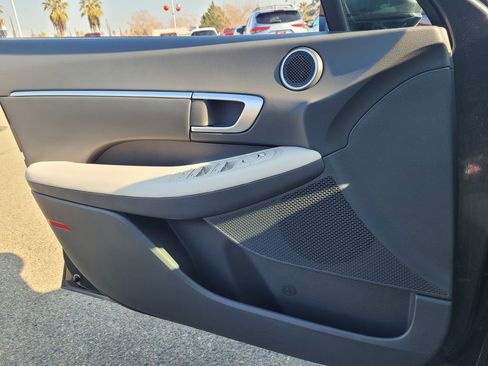 Used 2024 Hyundai Sonata SEL w/ Convenience Package image 14