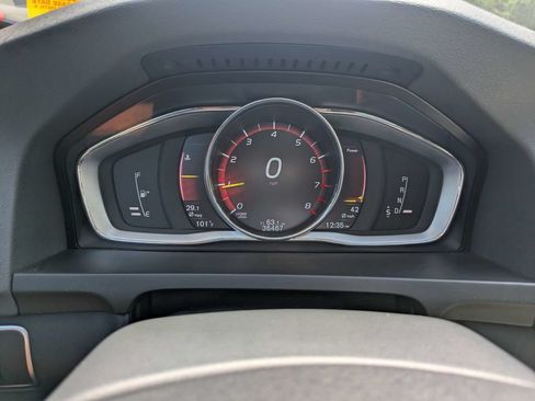 Used 2018 Volvo S60 T5 Inscription FWD image 28