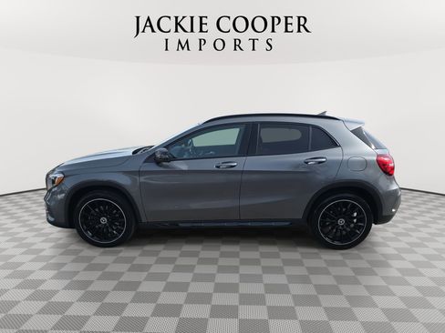 Used 2019 Mercedes-Benz GLA 250 4MATIC image 8