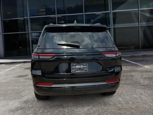 New 2026 Jeep Grand Cherokee Limited AWD/4WD image 28