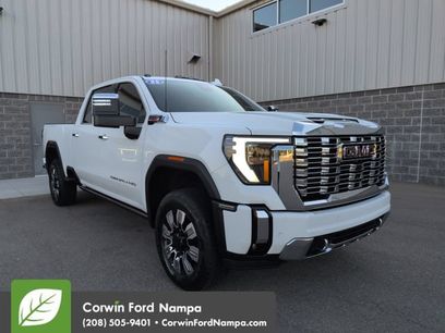 Used 2025 GMC Sierra 3500 Denali w/ Denali Reserve Package