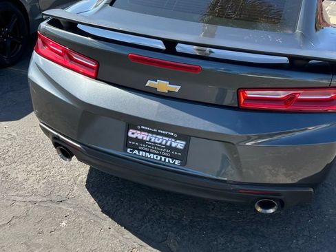 Used 2017 Chevrolet Camaro LT w/ Technology Package RWD image 30