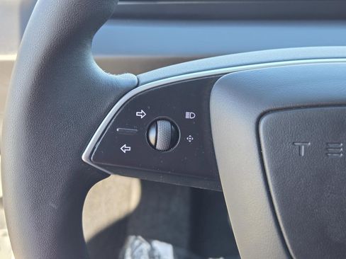 Used 2024 Tesla Model 3 Standard Range image 15