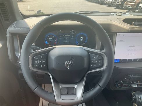 New 2026 Ford Bronco Outer Banks w/ Sasquatch Package AWD/4WD image 23