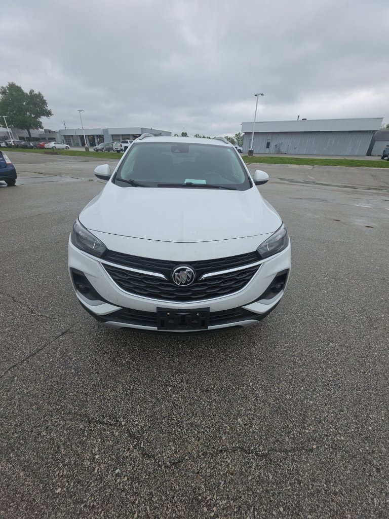 Used 2020 Buick Encore GX Select AWD/4WD image 2