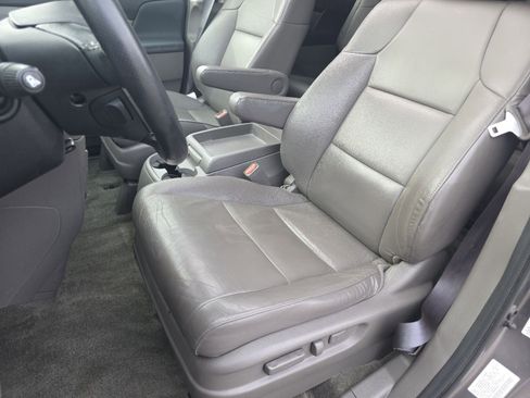 Used 2016 Honda Odyssey Touring image 25