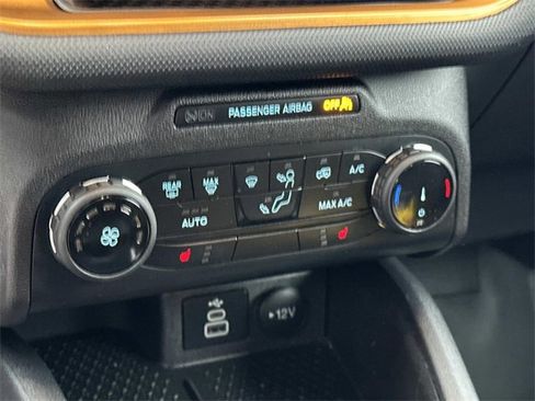 Used 2023 Ford Bronco Sport Badlands image 15