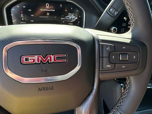 Used 2026 GMC Sierra 2500 AT4 w/ AT4 Premium Plus Package AWD/4WD image 27