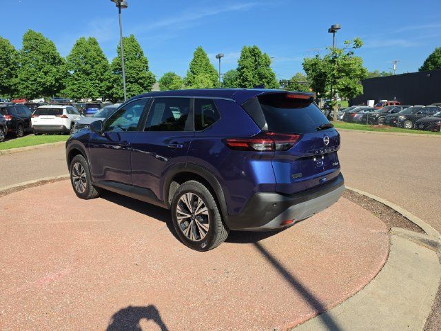 Used 2023 Nissan Rogue SV AWD/4WD image 3