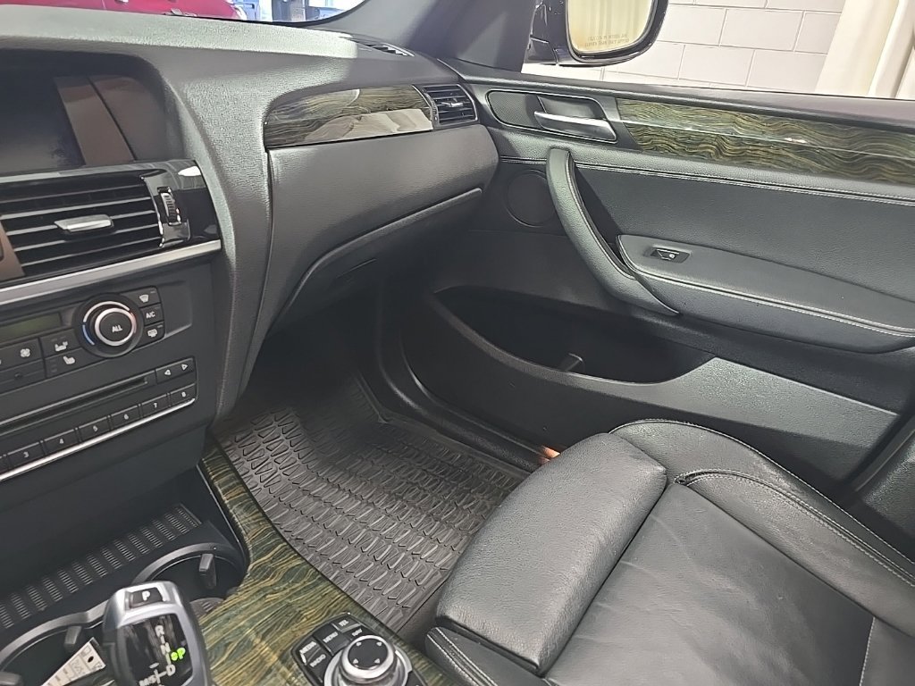 Used 2014 BMW X3 xDrive28i AWD/4WD image 29
