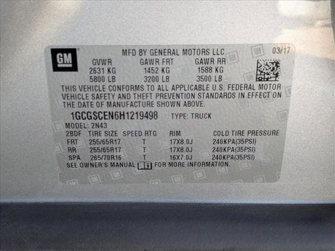 Used 2017 Chevrolet Colorado LT w/ LT Convenience Package image 24