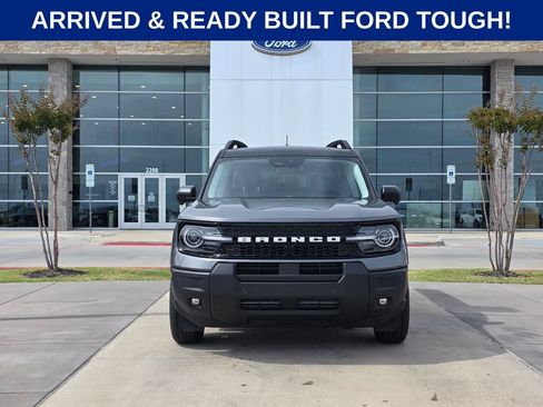 New 2026 Ford Bronco Sport Outer Banks w/ Outer Banks Tech Package+ AWD/4WD image 2