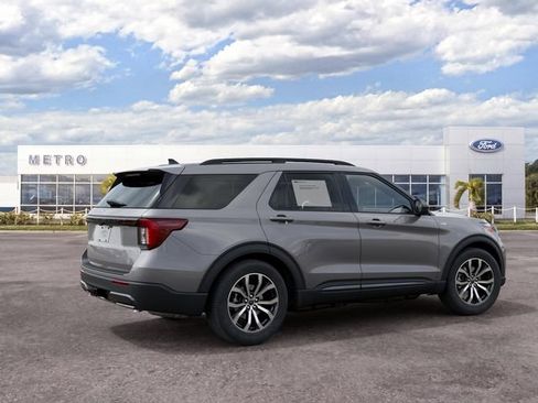 New 2027 Ford Explorer ST-Line RWD image 6