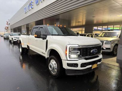 Certified 2025 Ford F450 Platinum w/ FX4 Off-Road Package
