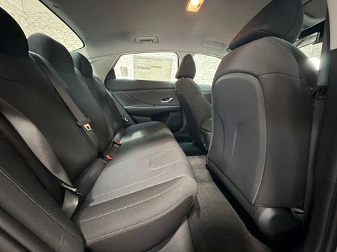 New 2026 Hyundai Elantra SE FWD image 12