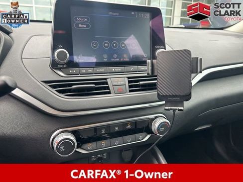 Used 2022 Nissan Altima 2.5 SV FWD image 5