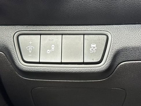 Used 2023 Kia Forte LXS w/ LXS Technology Package FWD image 41