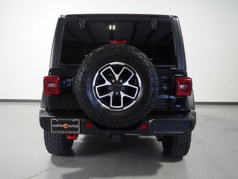 Used 2025 Jeep Wrangler 4WD Rubicon image 46