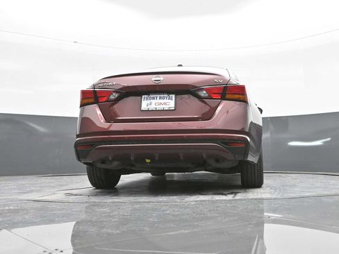 Used 2024 Nissan Altima 2.5 SV image 33