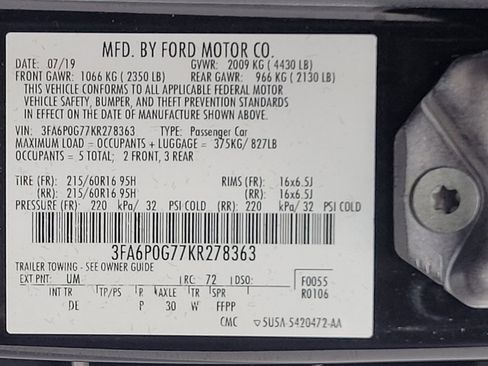 Used 2019 Ford Fusion S image 33