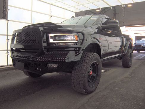 Used 2021 RAM 2500 Laramie w/ Night Edition AWD/4WD image 1