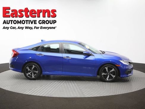 Used 2017 Honda Civic Touring image 45