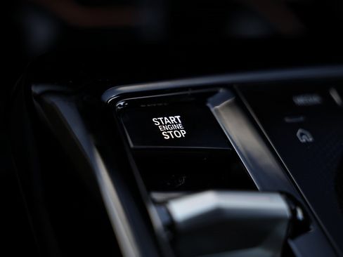 Used 2026 BMW 530i w/ Premium Package image 40